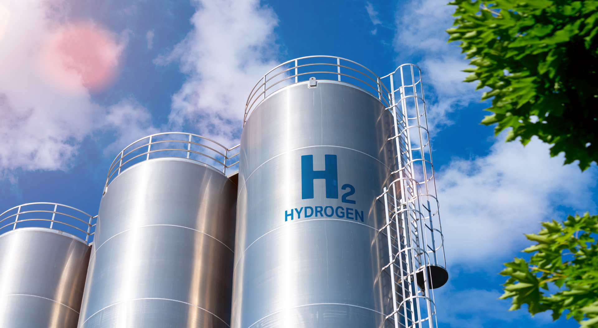 Empowering Progress: GhenPower's End-to-End Hydrogen Supply Chain